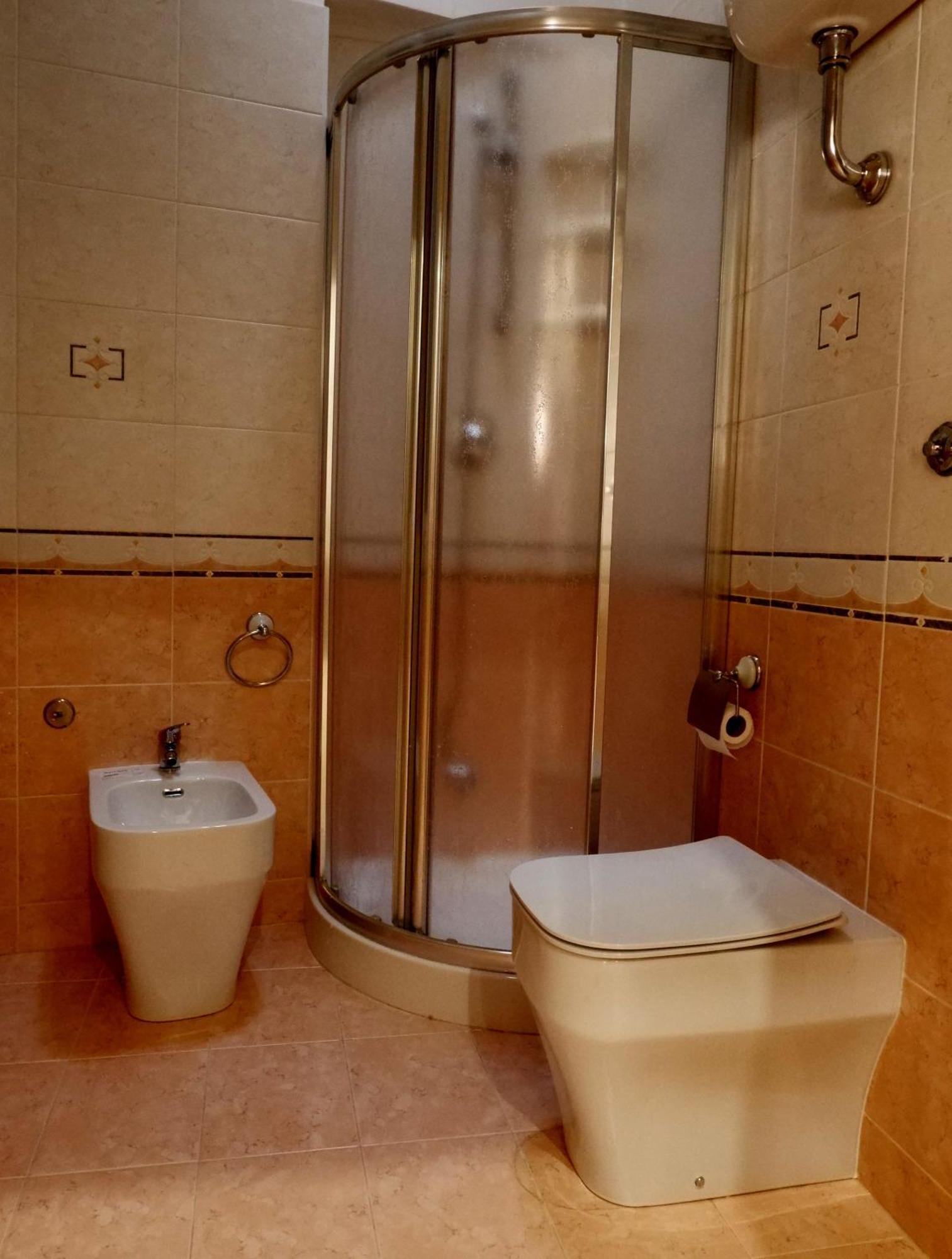 Railway Rooms Barletta Bagian luar foto